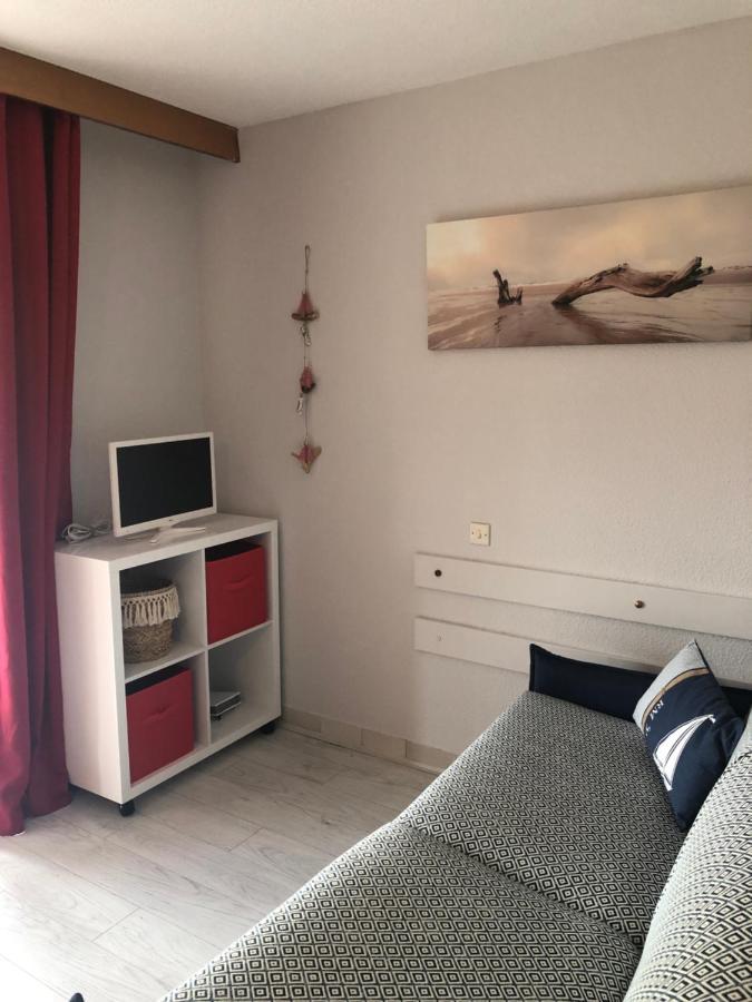 Studio Avec Climatisation Wifi Parking Piscine آجد المظهر الخارجي الصورة